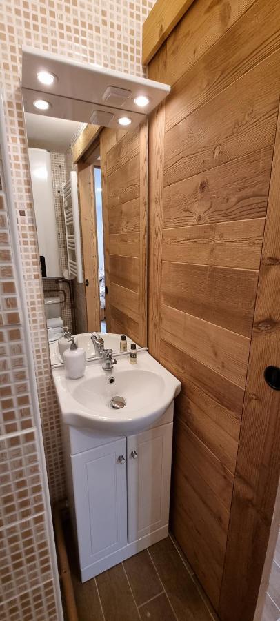Studio Uissan pour 5 personnes à côté des pistes Huez Exterior foto